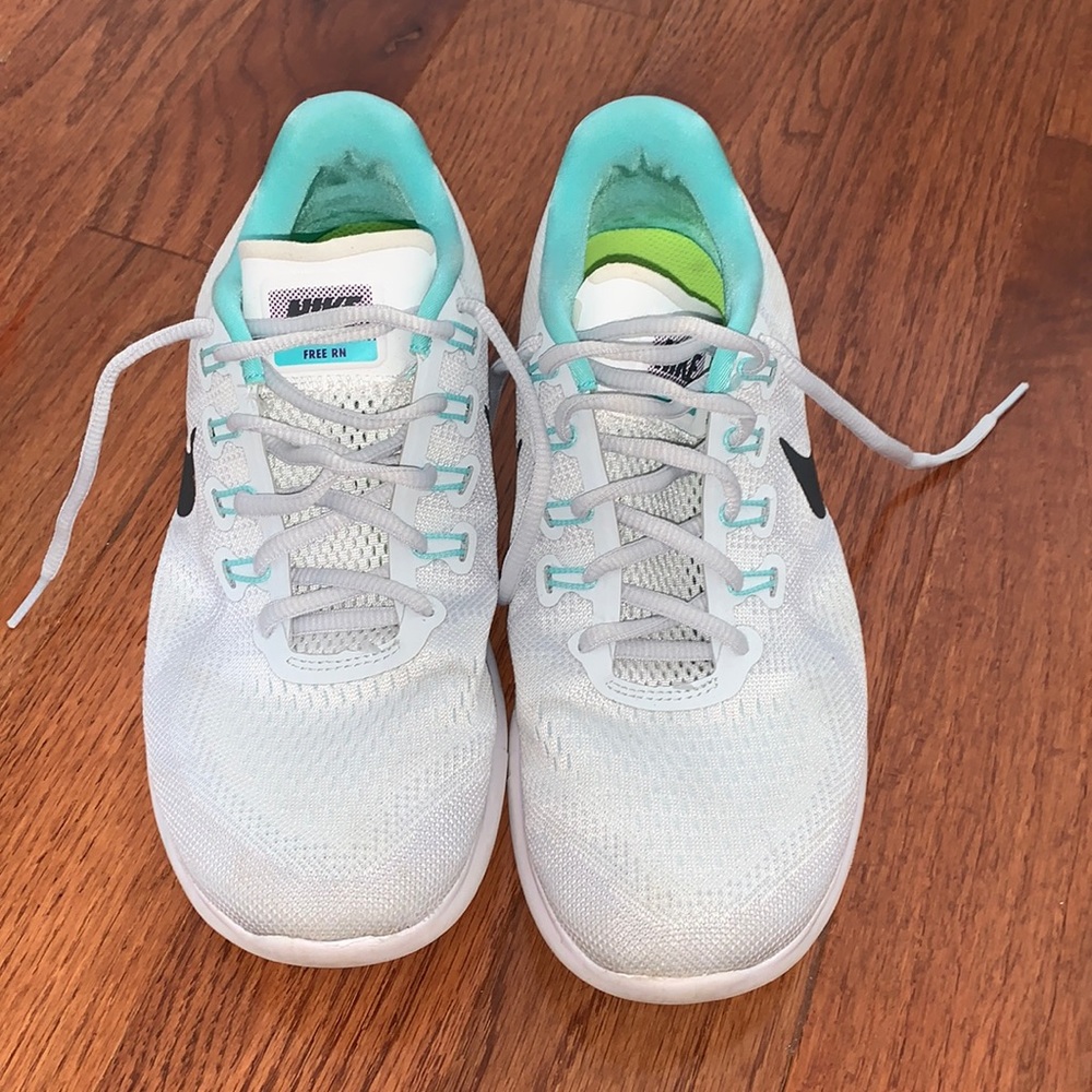 nike running shoes